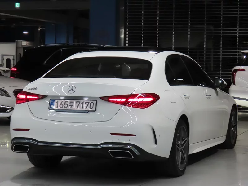 Mercedes-Benz C-Class