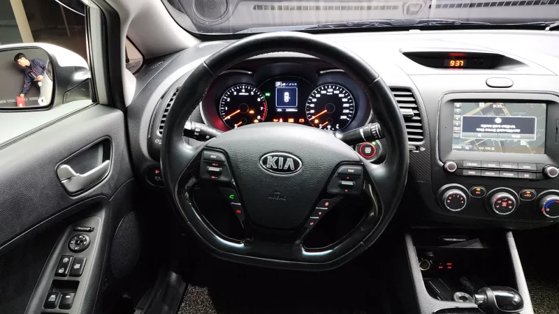 Kia K3