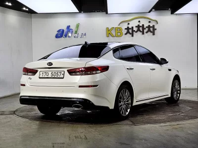 Kia K5