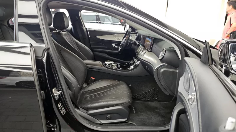 Mercedes-Benz CLS-Class