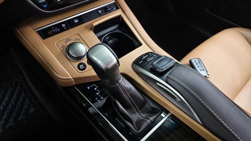 Lexus ES