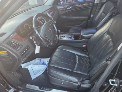 Hyundai Equus