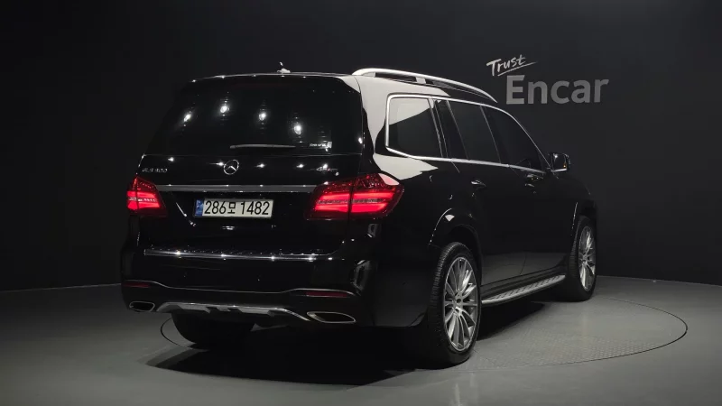 Mercedes-Benz GLS-Class