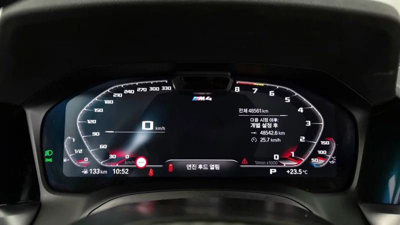 BMW M4
