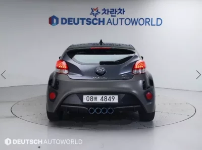 Hyundai Veloster