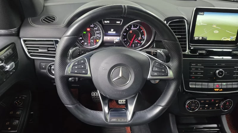 Mercedes-Benz GLE-Class