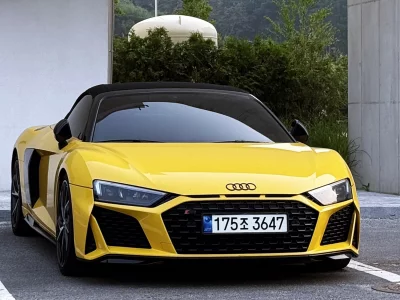 Audi R8