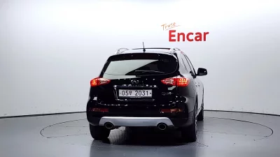 Infiniti QX50