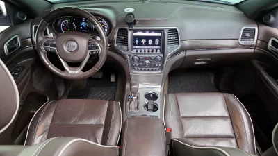 Jeep CHEROKEE