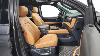 Ford EXPEDITION