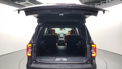 Ford EXPEDITION