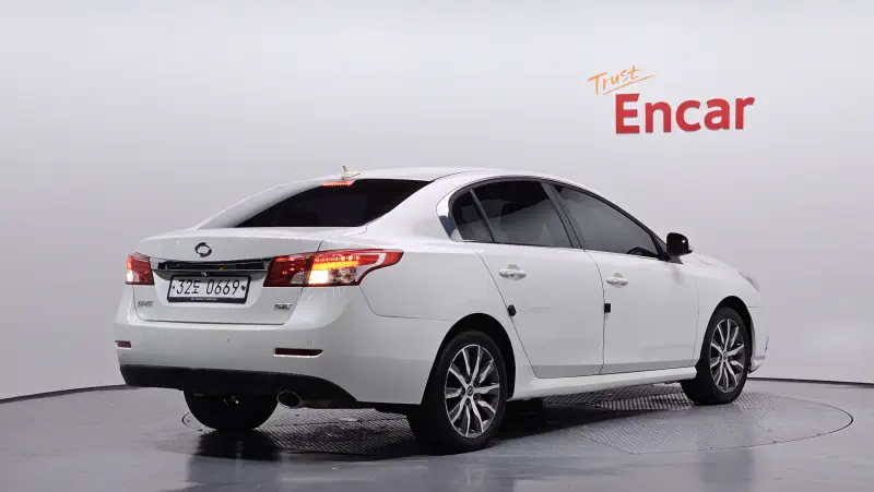 Renault Samsung SM5