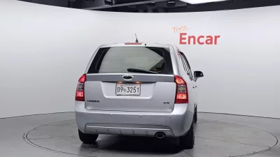 Kia Carens