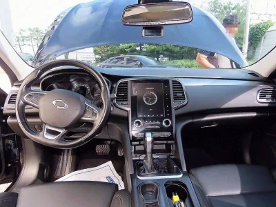 Renault Samsung SM6