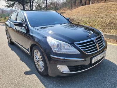 Hyundai Equus