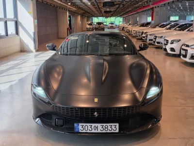 Ferrari ROMA