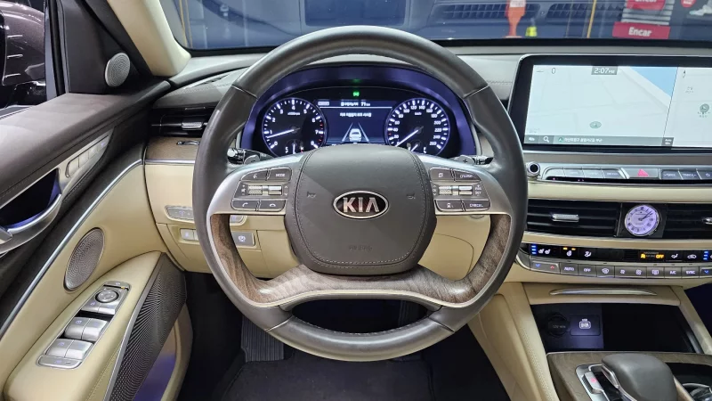 Kia K9