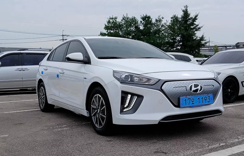 Hyundai Ioniq