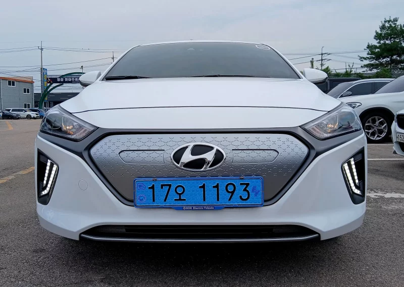 Hyundai Ioniq