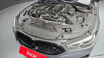 BMW 8-Series
