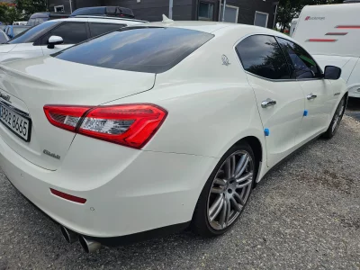 Maserati GHIBLI