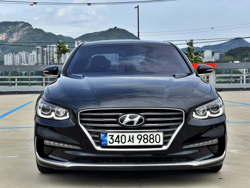 Hyundai Grandeur