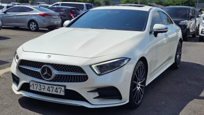 Mercedes-Benz CLS-Class