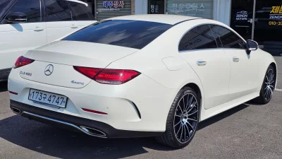 Mercedes-Benz CLS-Class