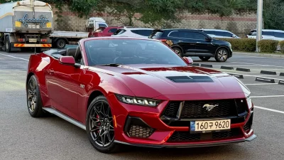 Ford MUSTANG