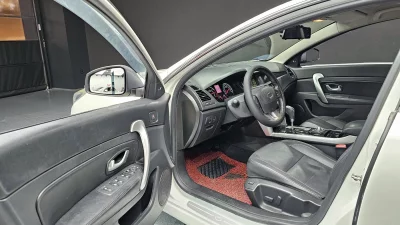 Renault Samsung SM5