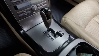 Kia OPIRUS