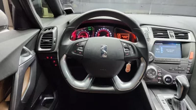 Citroen DS5