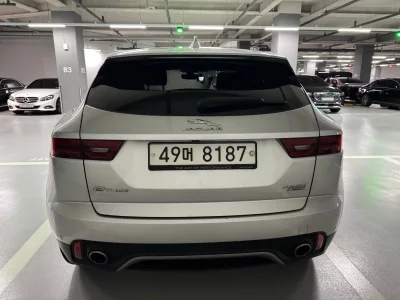Jaguar E-PACE