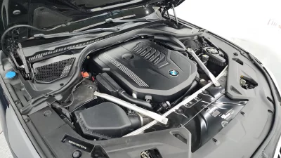 BMW 8-Series