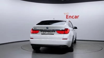 BMW 5-Series Gran Turismo