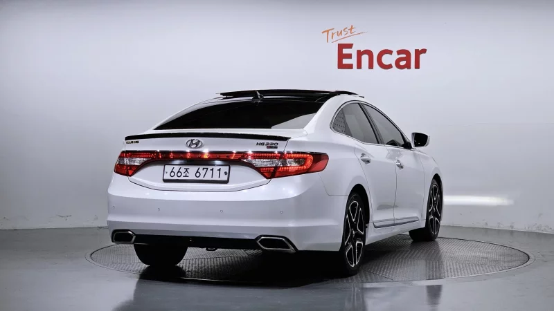 Hyundai Grandeur