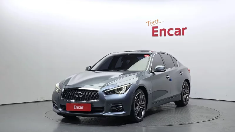 Infiniti Q50