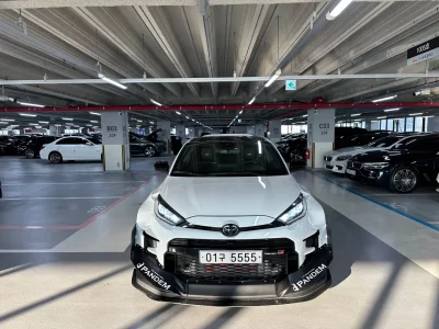 Toyota Yaris(Vitz)