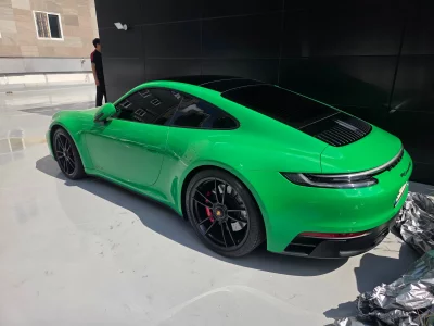 Porsche 911