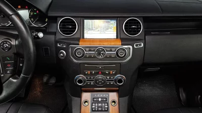 Land Rover DISCOVERY
