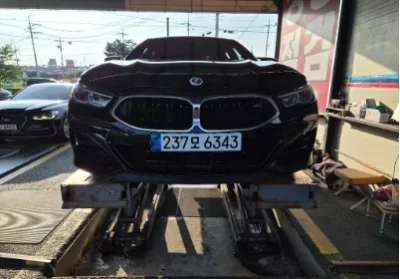 BMW 8-Series