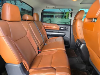 Toyota TUNDRA