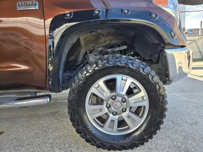 Toyota TUNDRA