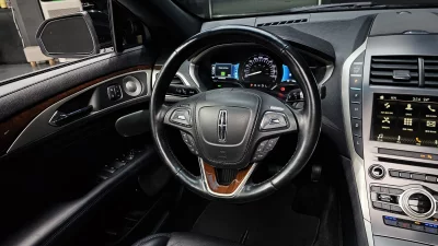 Lincoln MKZ
