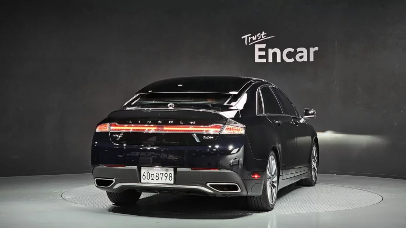 Lincoln MKZ