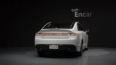 Lincoln MKZ