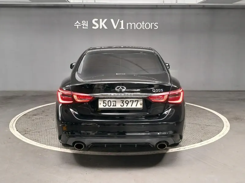 Infiniti Q50