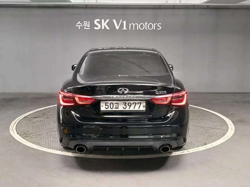 Infiniti Q50