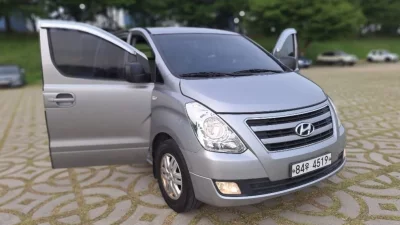 Hyundai Starex