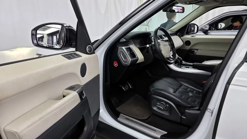 Land Rover RANGE ROVER SPORT